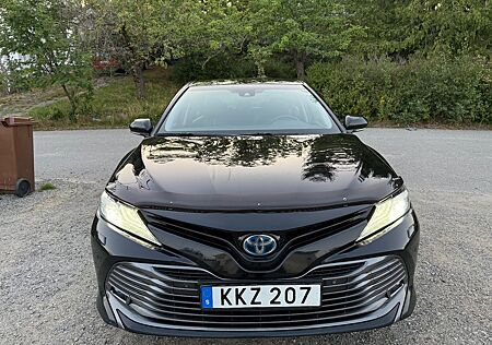 Toyota Camry 2,5-l-VVT-i Hybrid Business Edition Au...