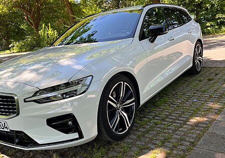 Volvo V60 B4 Geartronic R Design R Design