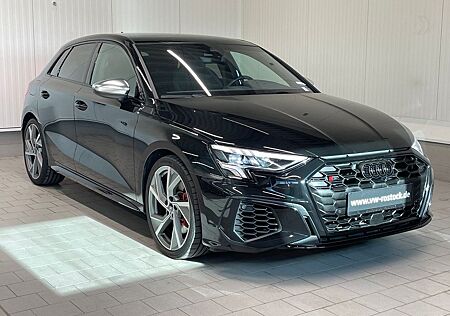 Audi S3 Sportback 2.0 TFSI QUATTRO+NAVI+LED+PANO+B&O+