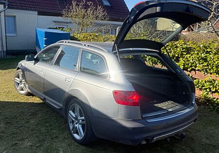 Audi A6 Allroad 3.0TDI (DPF) quattro tiptronic