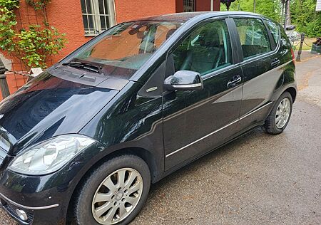 Mercedes-Benz A 160 AVANTGARDE Autotronic AVANTGARDE