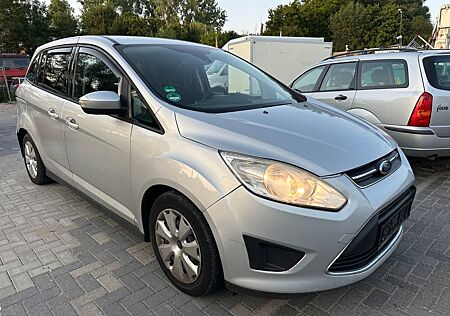 Ford Grand C-Max Trend