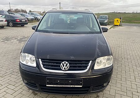 VW Touran Volkswagen Trendline