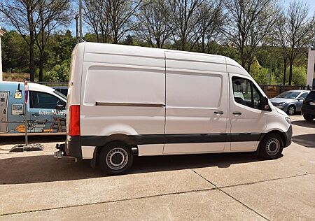 Mercedes-Benz Sprinter 314 NAVI*KLIMA*AHK*KAMERA*STHZG*MBUX