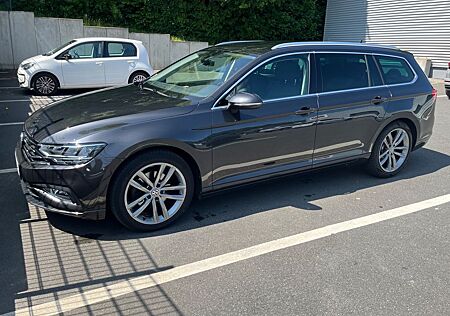 VW Passat Volkswagen 1.6 TDI SCR DSG Business Business