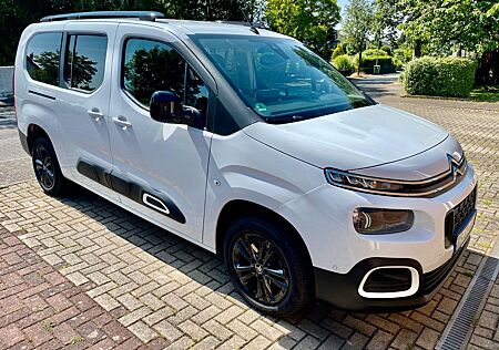 Citroën Berlingo Shine XL, 7 Sitzer, Standhz., Navi, AHK