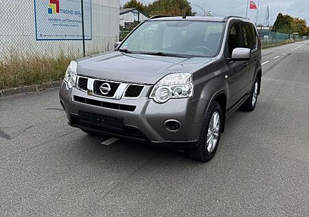 Nissan X-Trail 4x4 2.0dCi 1.Hand Scheckheft TÜV neu