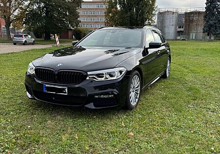 BMW 530d xDrive Touring / M-Paket / Standheizung