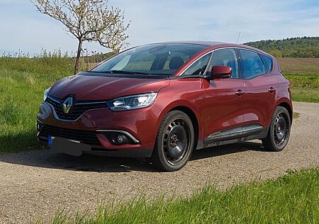 Renault Scenic TCe 140 GPF Intens
