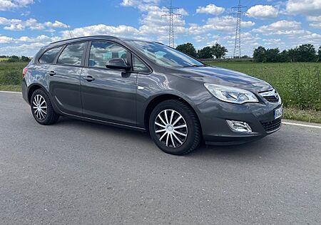 Opel Astra Sports Tourer 1.7 CDTI eco Design 81 S...