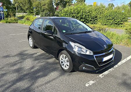 Peugeot 208 - WENIG KM - PDC - KLIMA - INSPEKT. TÜV NEU