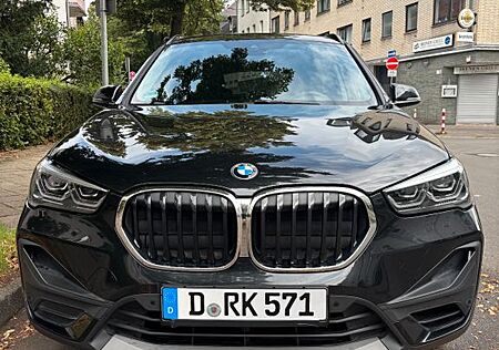BMW X1 sDrive20i Advantage Steptronic DCT Advantage