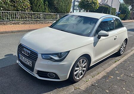 Audi A1 1.6 TDI - TÜV neu & Scheckheft gepflegt!:)