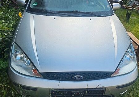 Ford Focus 1.6 -