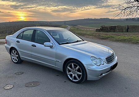 Mercedes-Benz C 180 Kompressor CLASSIC Automatik Schiebedach