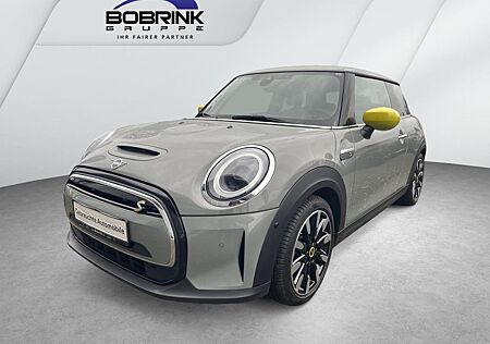 Mini Cooper SE Yours Trim Elektro HK Lenkradhzg RFK