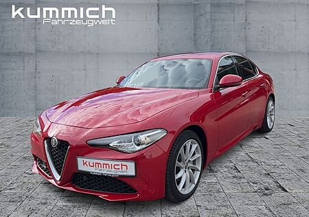 Alfa Romeo Giulia Super 2.0 Turbo 16V 147kW (200