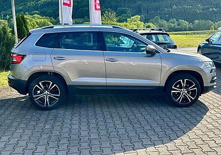 Skoda Karoq Style *ElektrHeck/VirtCock/LED/Canton