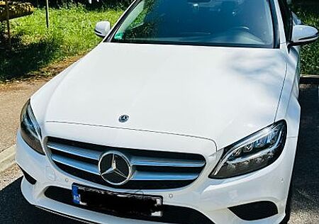 Mercedes-Benz C 220 d 4MATIC Autom. -