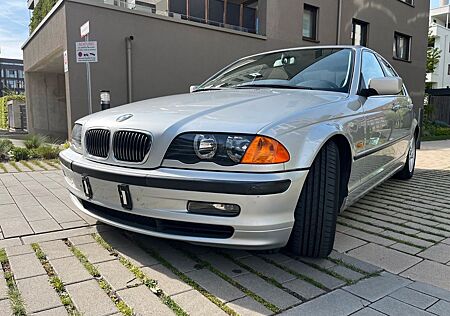 BMW 328i E46 Limousine Automatik ehem. Rentner 126t