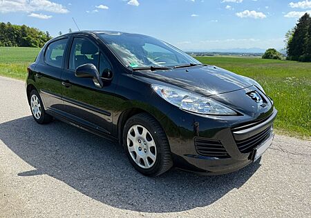 Peugeot 207 1.6 Diesel gepflegter Zustand
