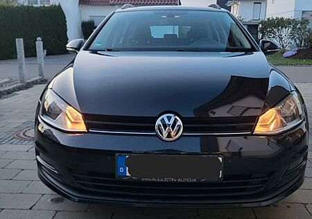 VW Golf Volkswagen 1.6 TDI BMT Comfortline Variant Comfortline