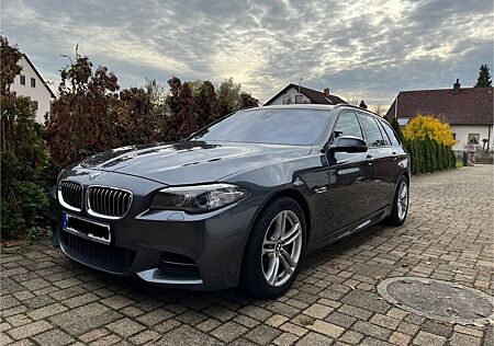 BMW 530d Touring M-Paket SHZ Headup Display Sportsit