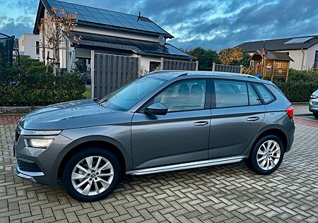 Skoda Kamiq gebraucht kaufen Skoda Kamiq 1.5 TSI ACT DSG Ambition R Kamera