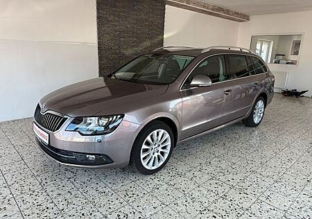 Skoda Superb Combi Exclusive - Tüv Neu - Panorama -