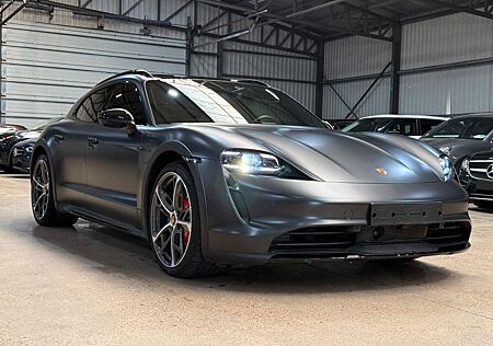 Porsche Taycan Cross Turismo 4 S
