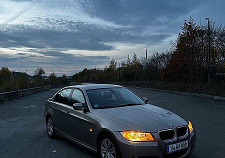 BMW 318i Automatik | TÜV bis 10/2026