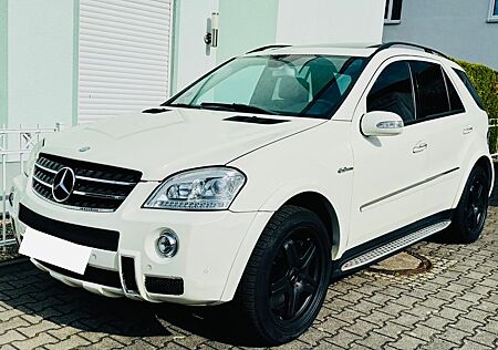 Mercedes-Benz ML 63 AMG 10th Anniversary AMG