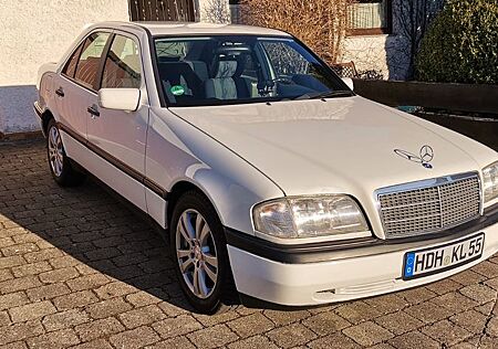Mercedes-Benz C 180 Oldtimer