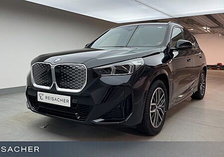 BMW iX1 xDrive30 Sportpaket Laden AC Ladekabel