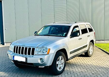 Jeep Grand Cherokee Laredo 3.0 CRD Autom. Laredo