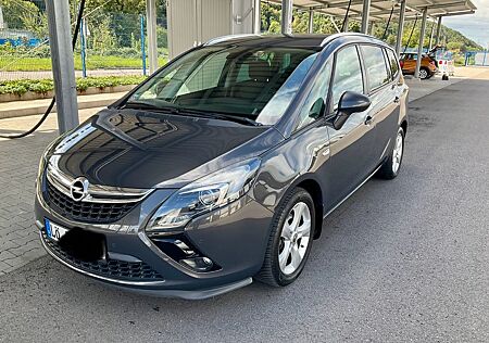 Opel Zafira Tourer 1.4 Turbo Style 103kW Automati...