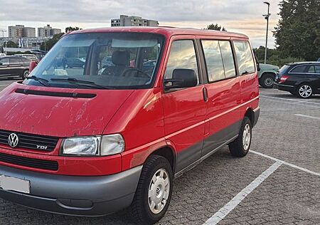 VW T4 Multivan Volkswagen Allstar 2,5 TDI,102 PS ATM b. 270'km