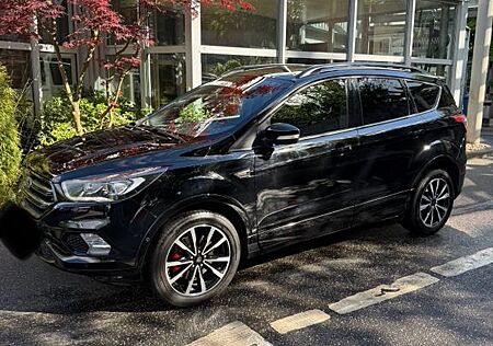 Ford Kuga 2,0 TDCi AWD, 110kW ST-Line PowerShift S...