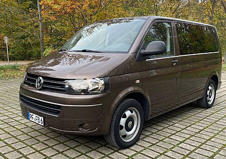 VW T5 Multivan Volkswagen Startline