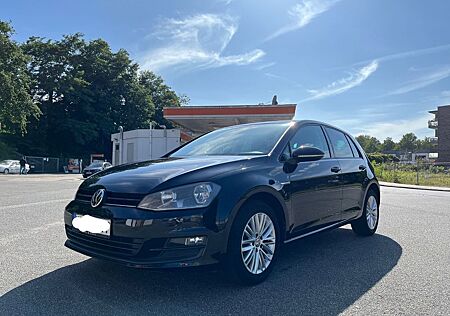 VW Golf Volkswagen VII Lim. Cup BMT"TÜV-NEU"SHZ"Klima"