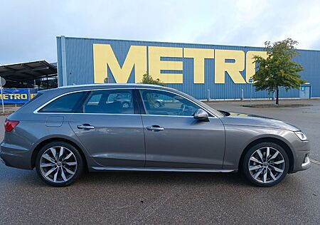 Audi A4 Avant 40 TDI quattro advanced2,0TDI DSG LED
