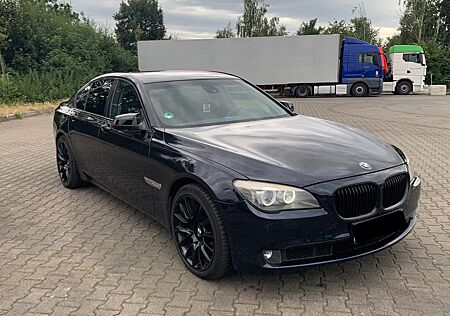 BMW 740d -