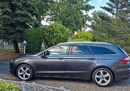 Ford Mondeo 2,0 TDCi 132kW Titanium Turnier Power...