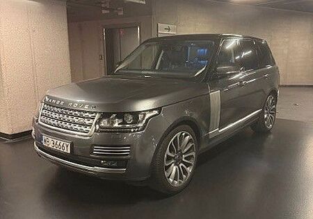 Land Rover Range Rover 4.4 Liter SDV8 Autobiography Aut...