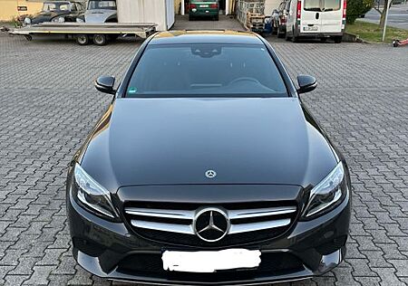 Mercedes-Benz C 300 e Avantgarde 9G-TRONIC