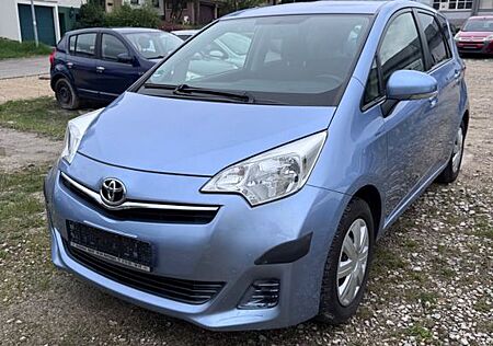 Toyota Verso-S Life