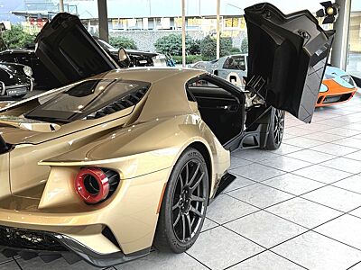Ford GT  Holman Moody Heritage Edition  1 of 21