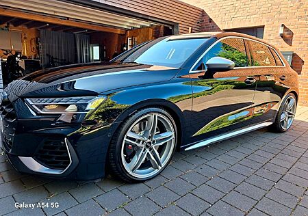 Audi S3 Sportback/ 1.Hand/ Leder/ Top gepflegt