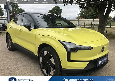 Volvo EX30 Single Motor Extended Range RWD Ultra
