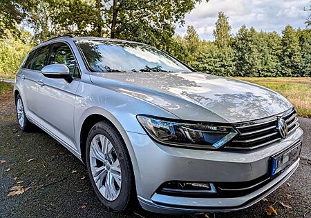 VW Passat Variant Volkswagen 2.0 TDI Comfortline Varia...